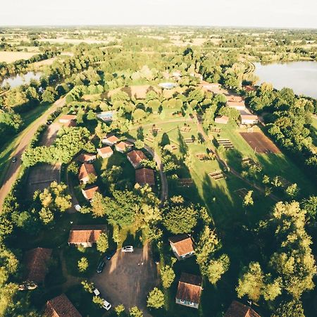 Moncoutant Terres De France - Natura Resort Pescalis מראה חיצוני תמונה