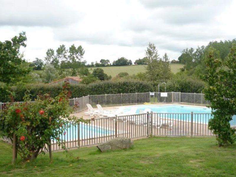 Moncoutant Terres De France - Natura Resort Pescalis מראה חיצוני תמונה