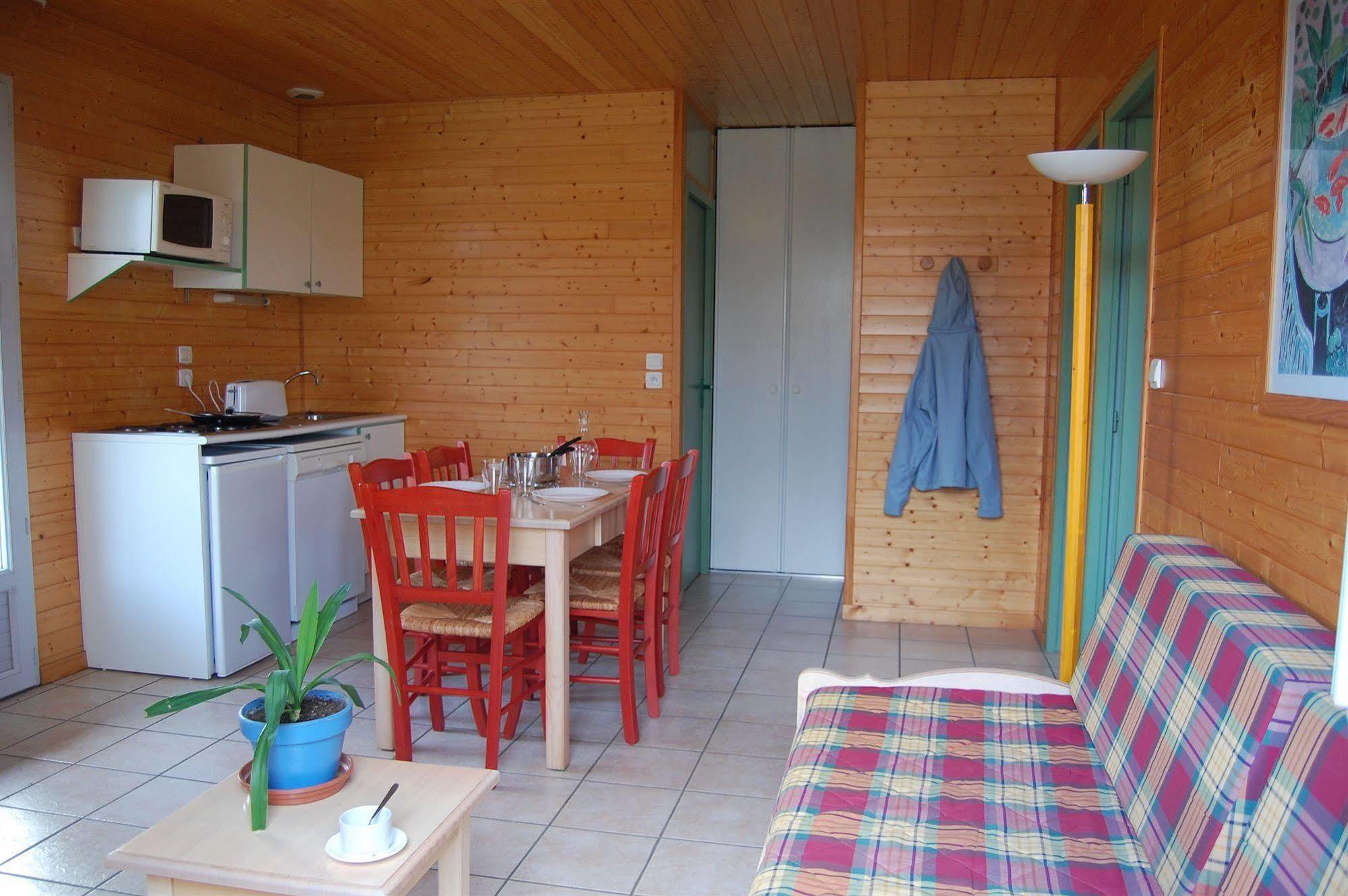 Moncoutant Terres De France - Natura Resort Pescalis מראה חיצוני תמונה